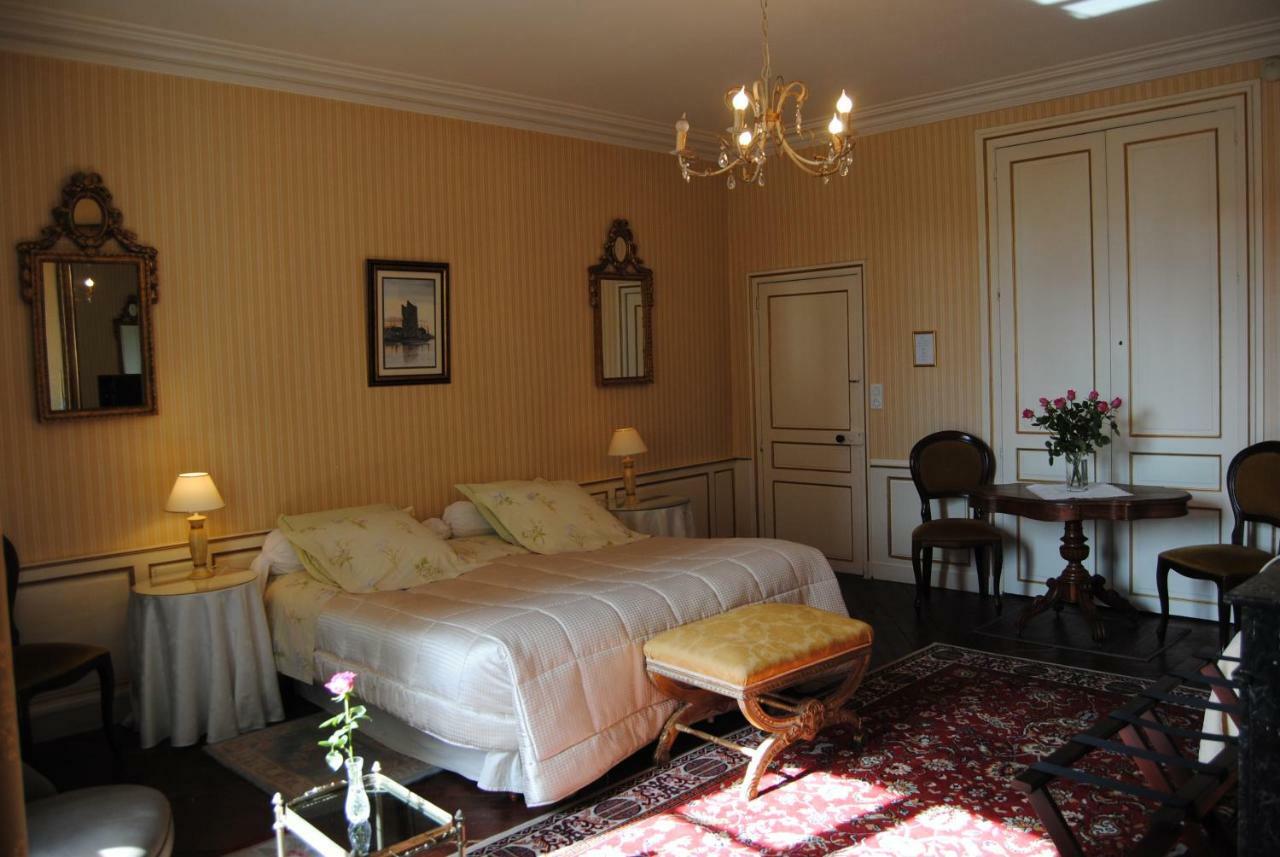 Chambre Double ou Lits Jumeaux avec Salle de Bains Privative