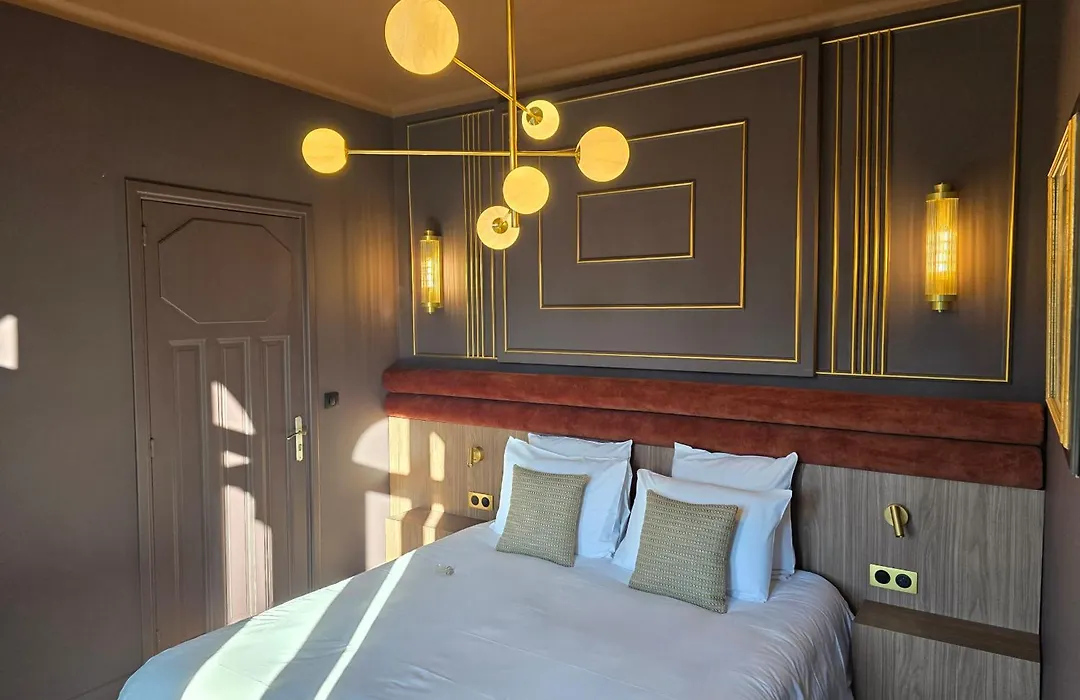 Le Castel Guesthouse-1